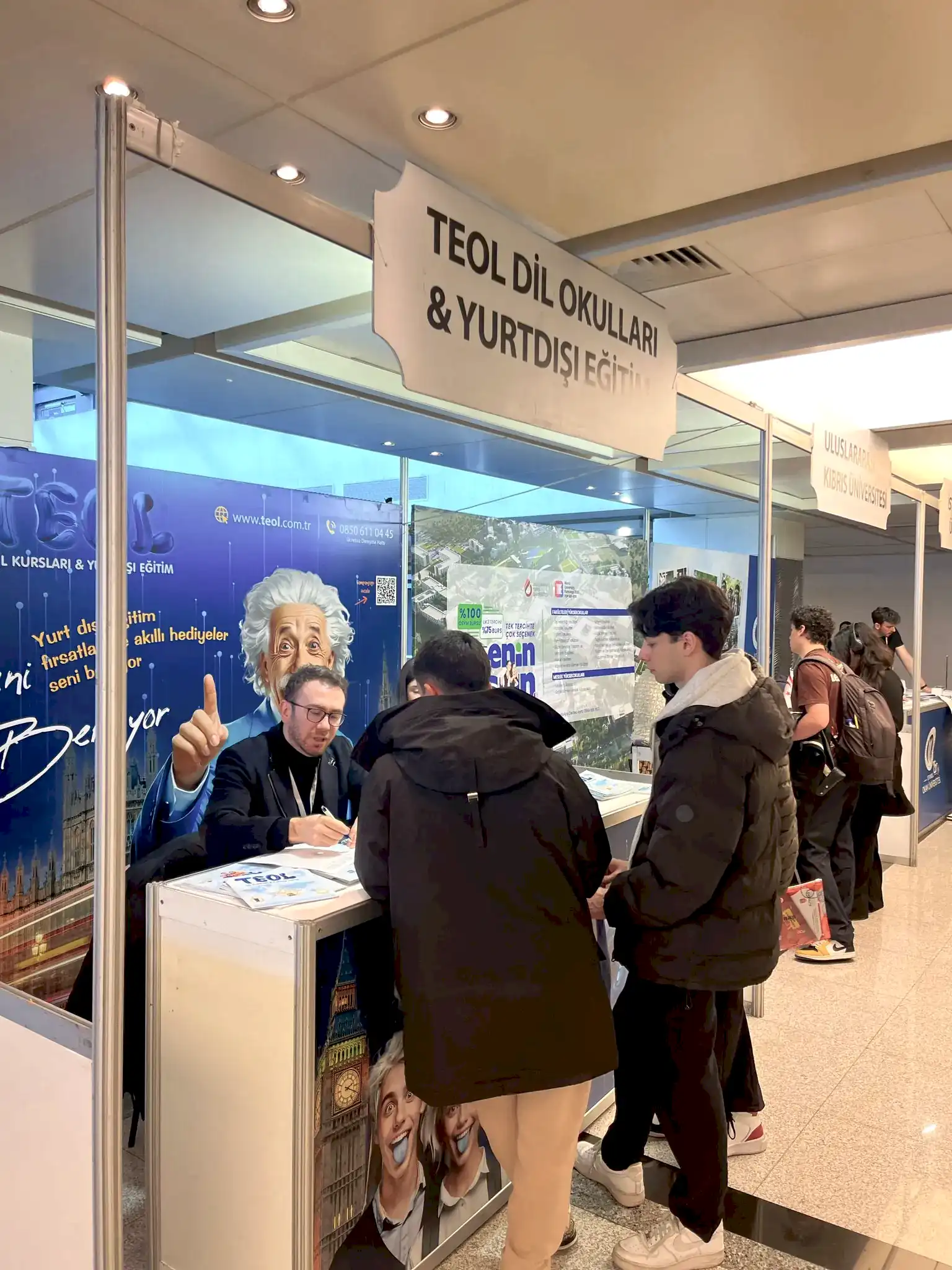 TEOL Dil Okulları Ümraniye Şube, İstanbul Kongre Merkezi’nde Gençlerle Biraraya Geldi!